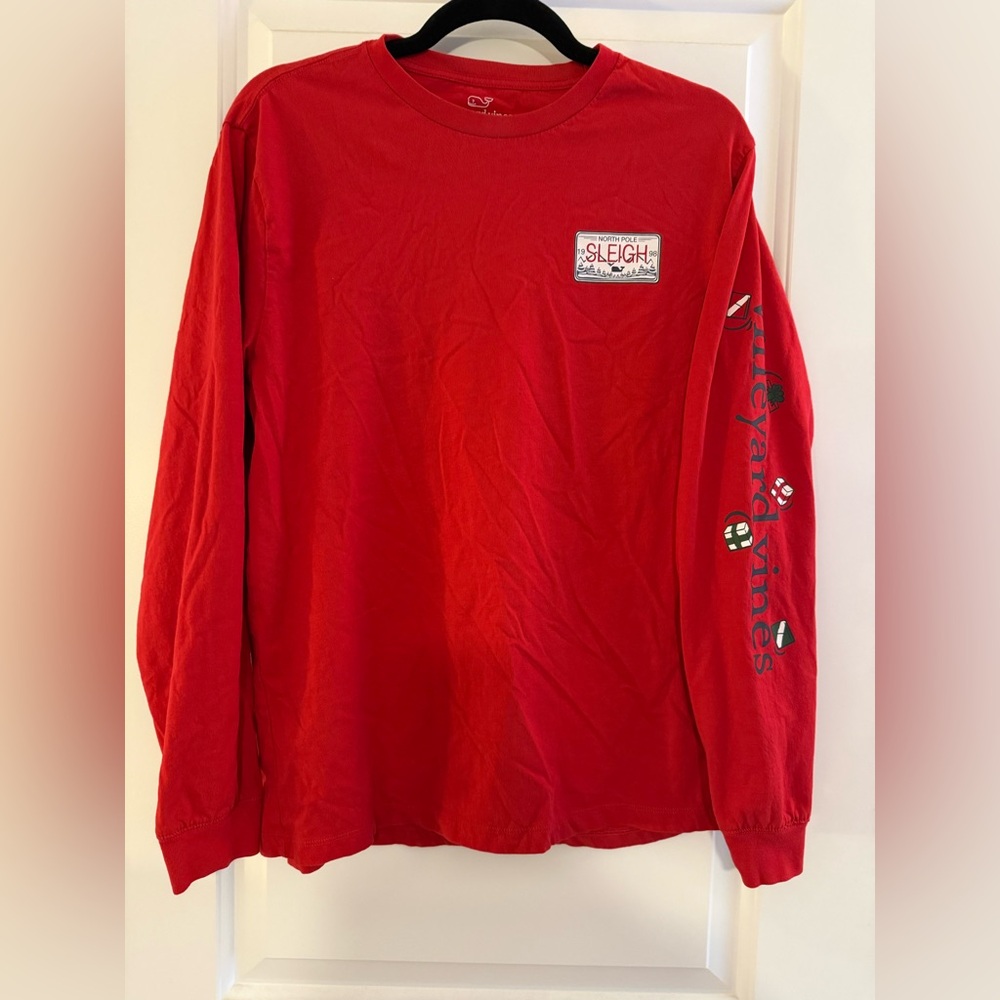 Vineyard vines Red Long Sleeve Graphic Tee